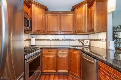 232 Gettysburg Way, Lincoln Park, NJ 07035 - Photo 5