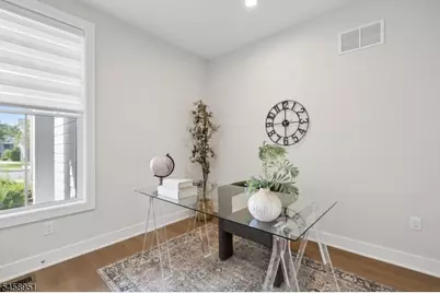 8 Hawfinch Dr, Berkeley Heights Township, NJ 07922 - Photo 5