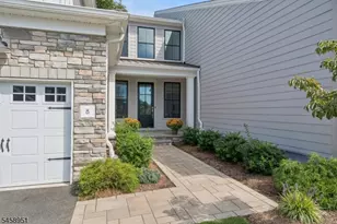 8 Hawfinch Dr, Berkeley Heights Township, NJ 07922 - Photo 1