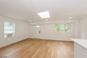 73 Clinton Pl, Hackensack, NJ 07601 - Photo 5