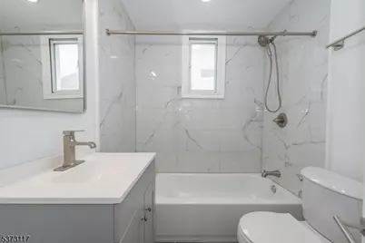 73 Clinton Pl #2, Hackensack, NJ 07601 - Photo 9