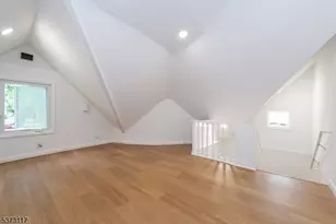 73 Clinton Pl, Hackensack, NJ 07601 - Photo 11