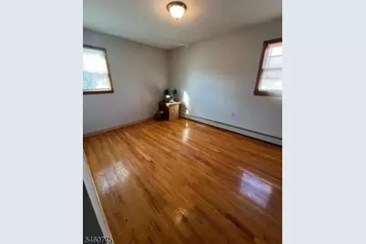 900 S Park Ave, Linden, NJ 07036 - Photo 7