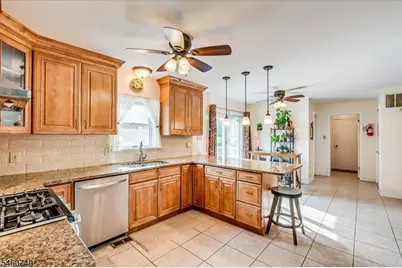 154 Dutton St, Franklin Township, NJ 08873 - Photo 13