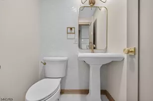 15 Elberta Rd, Maplewood, NJ 07040 - Photo 25