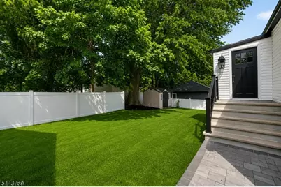 15 Elberta Rd, Maplewood, NJ 07040 - Photo 45