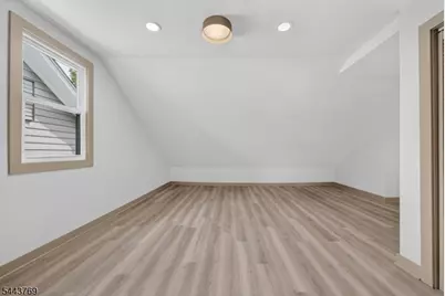 15 Elberta Rd, Maplewood, NJ 07040 - Photo 39