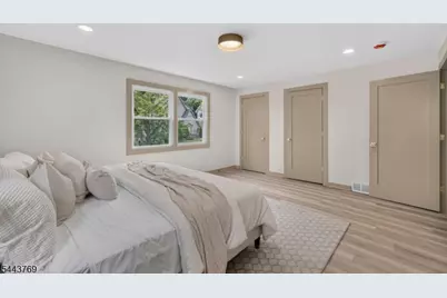 15 Elberta Rd, Maplewood, NJ 07040 - Photo 29