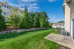 17 Halina Ln, Butler, NJ 07405 - Photo 19