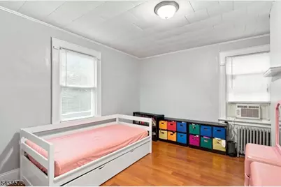 27 Philip Pl, Irvington, NJ 07111 - Photo 11