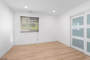 3 Gray Rock Dr, Vernon, NJ 07462 - Photo 11