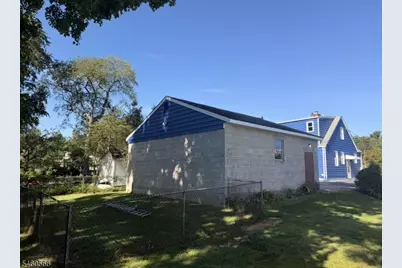 9 Hunter St, Roxbury Township, NJ 07876 - Photo 17