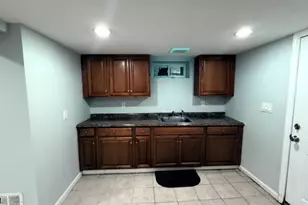 35 Fiat Ave, Woodbridge Township, NJ 08830 - Photo 31