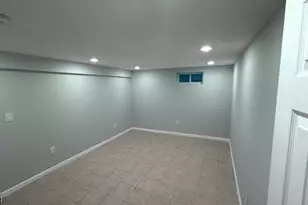 35 Fiat Ave, Woodbridge Township, NJ 08830 - Photo 27