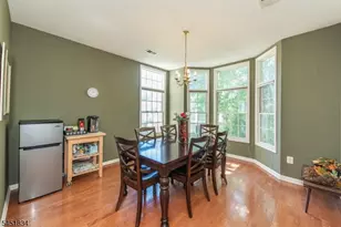 121 Turlington Ct, Livingston, NJ 07039 - Photo 9