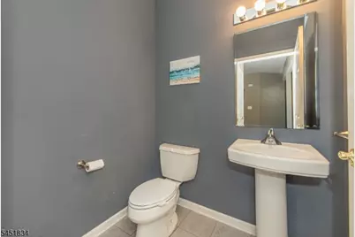 121 Turlington Ct, Livingston, NJ 07039 - Photo 11