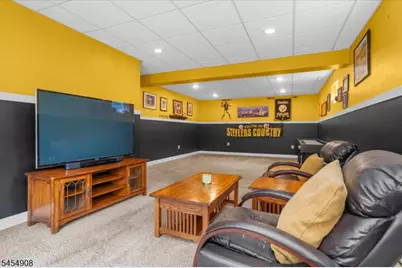 46 Everitts Hill Rd, Raritan Township, NJ 08822 - Photo 35