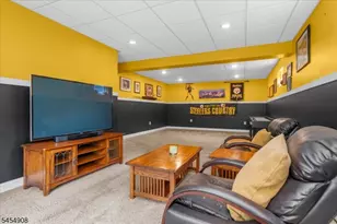 46 Everitts Hill Rd, Raritan Township, NJ 08822 - Photo 35