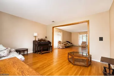 4 Upper Lake Rd, Jefferson Township, NJ 07438 - Photo 7