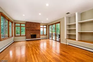 4 Upper Lake Rd, Jefferson Township, NJ 07438 - Photo 11