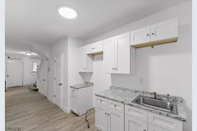 212 S 11th St, Newark, NJ 07107 - Photo 9