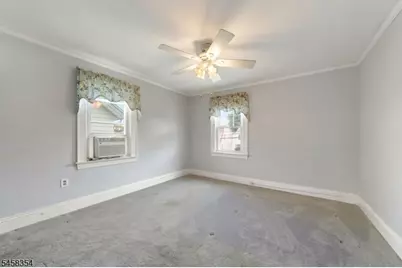 972 Arnet Ave, Union Township, NJ 07083 - Photo 11