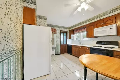972 Arnet Ave, Union Township, NJ 07083 - Photo 7