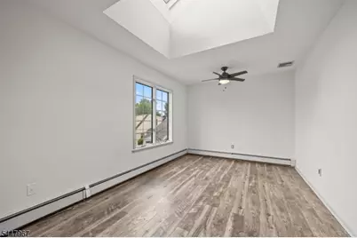 6 Tyler Ct, Clifton, NJ 07012 - Photo 21