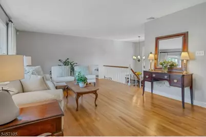 51 Spring Garden Dr, Madison, NJ 07940 - Photo 5