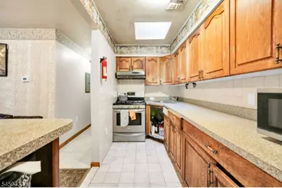83 Pacific St, Newark, NJ 07105 - Photo 35