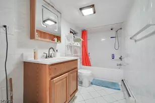 83 Pacific St, Newark, NJ 07105 - Photo 29