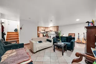 83 Pacific St, Newark, NJ 07105 - Photo 25