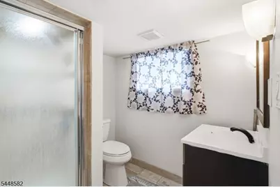 10 Lentz Pl, Irvington, NJ 07111 - Photo 19