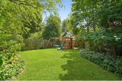 139 Forest Ave, West Caldwell, NJ 07006 - Photo 31