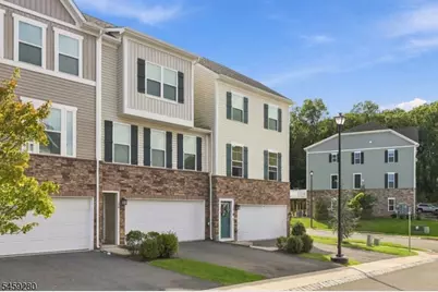 14 Clausen Ct, Mount Olive, NJ 07828 - Photo 49