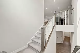 14 Clausen Ct, Mount Olive, NJ 07828 - Photo 9