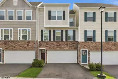 14 Clausen Ct, Mount Olive, NJ 07828 - Photo 5
