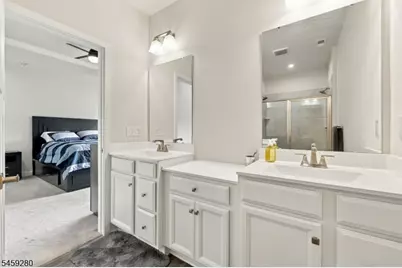 14 Clausen Ct, Mount Olive, NJ 07828 - Photo 29