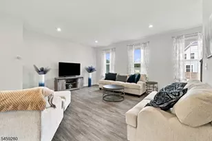 14 Clausen Ct, Mount Olive, NJ 07828 - Photo 11