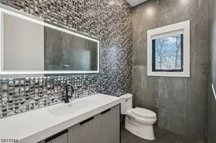 39 Billingsley Dr, Livingston, NJ 07039 - Photo 21