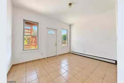 653 4th Ave, Elizabeth, NJ 07202 - Photo 5