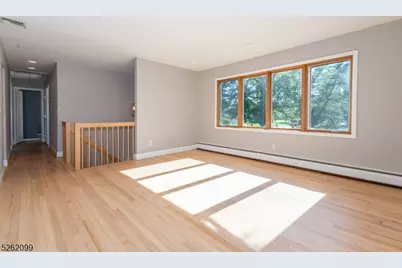 156 Overlook Ave, East Hanover Township, NJ 07936 - Photo 15