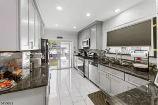 149 E Clay Ave, Roselle Park, NJ 07204 - Photo 7