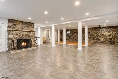 3 Manrodt Ct, Kinnelon, NJ 07405 - Photo 25