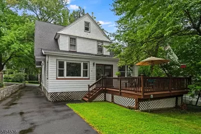 21 Oakview Ave, Maplewood Twp., NJ 07040 - Photo 25