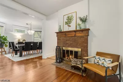 21 Oakview Ave, Maplewood Twp., NJ 07040 - Photo 9