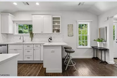 147 Ironia Rd, Mendham, NJ 07945 - Photo 9