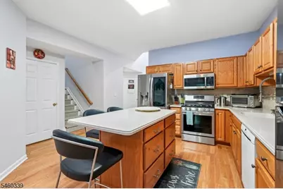 33 Spring Hollow Rd, Wantage, NJ 07461 - Photo 13
