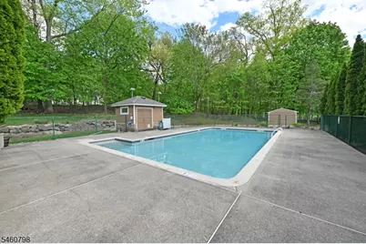 8 Hunter Rd #8, North Haledon, NJ 07508 - Photo 33
