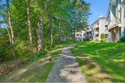 163 Terrace Dr, Chatham Township, NJ 07928 - Photo 27